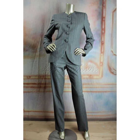 $2925 New GIORGIO ARMANI Gray Pin Stripe Wool Jacket 10 - Picture 3 of 7